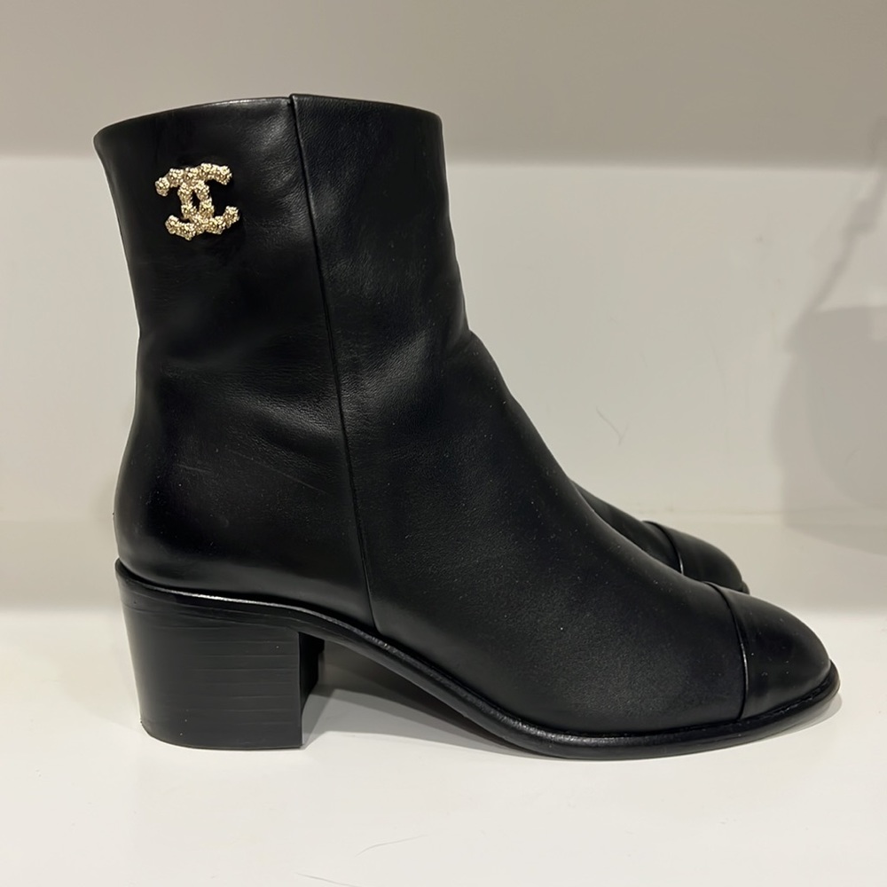 CHANEL 2021 Calfskin Ankle Boots
